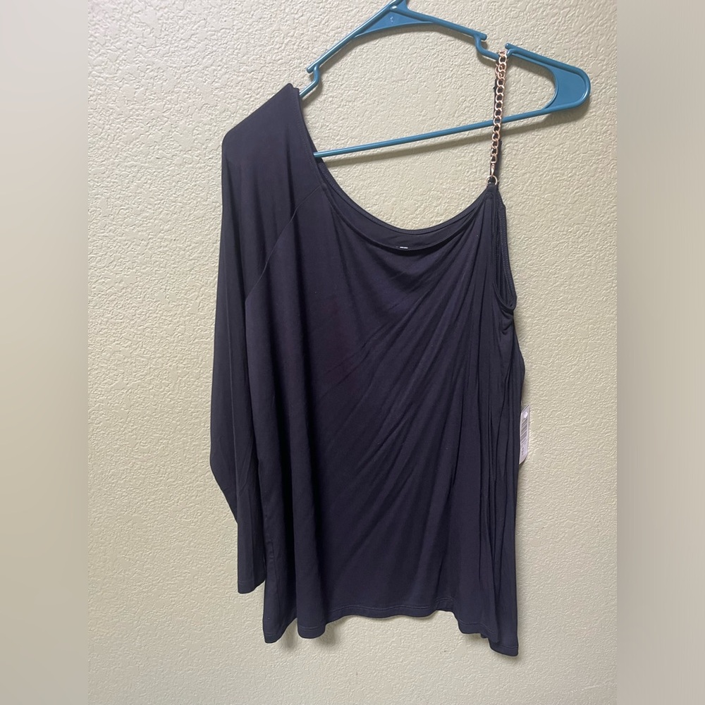 Torrid Black Off-Shoulder Super Soft Chain Strap Top, NWT! - Picture 9 of 15